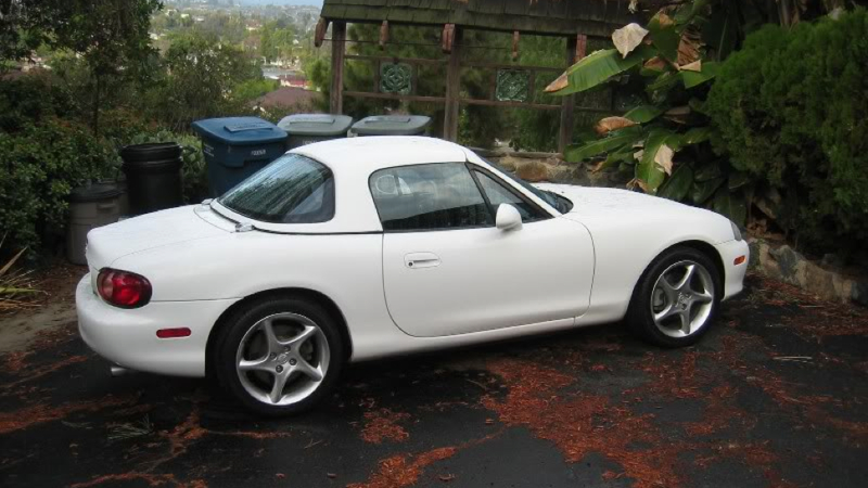 Illustration for article titled Your Guide To Every Special Edition Mazda Miata Ever Sold In America